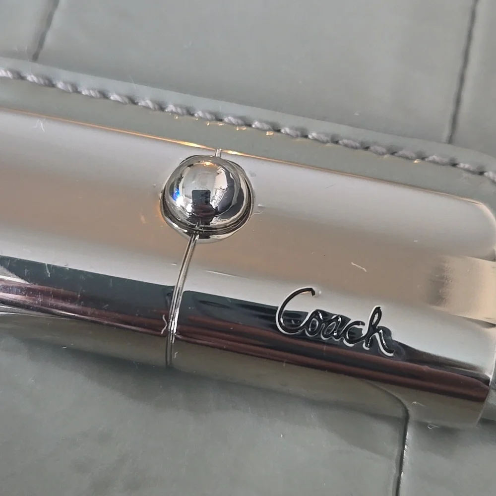 Coach Handbag - Picture 2 of 9